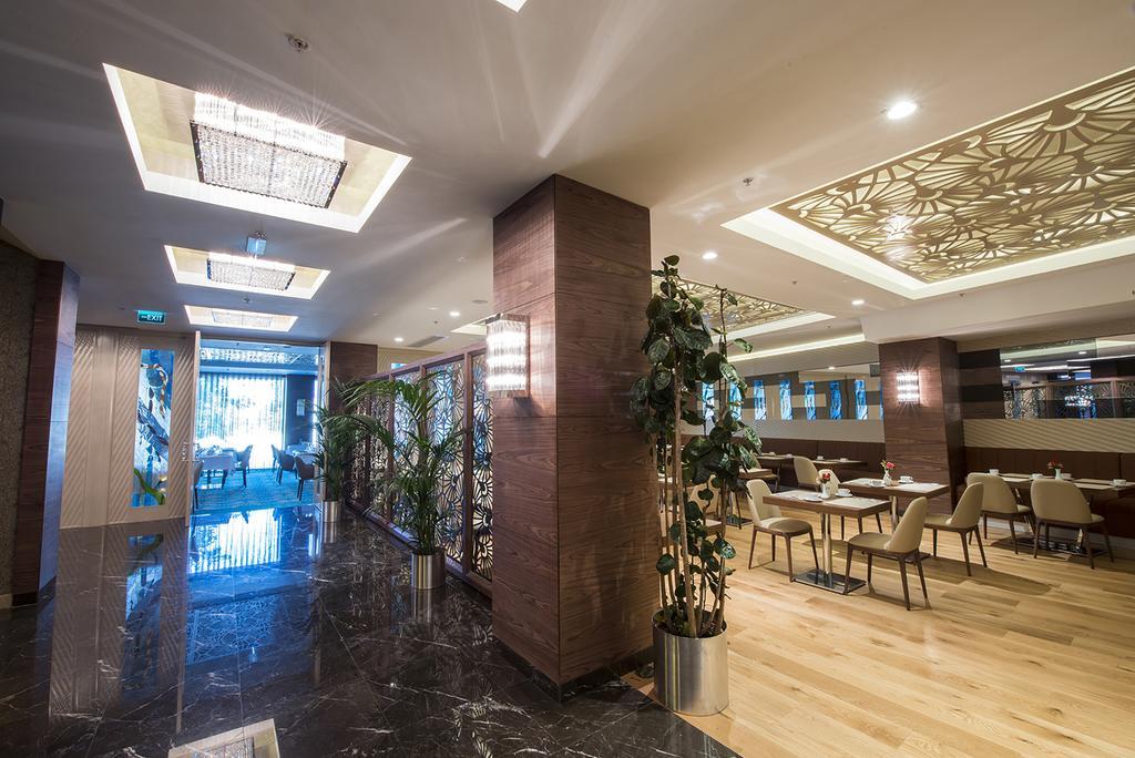 Ramada By Wyndham Gemli̇K Hotel Gemlik Bagian luar foto