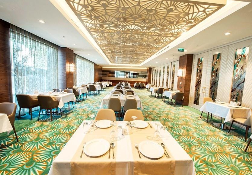 Ramada By Wyndham Gemli̇K Hotel Gemlik Bagian luar foto