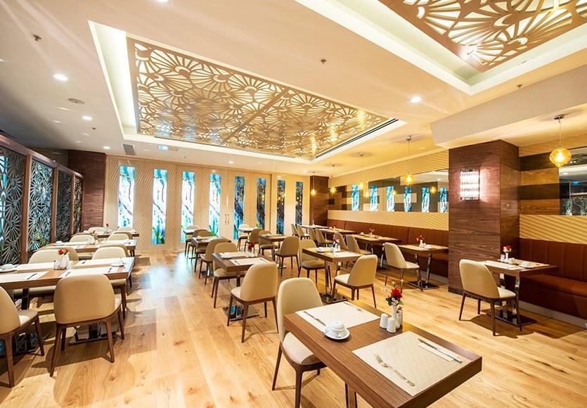 Ramada By Wyndham Gemli̇K Hotel Gemlik Bagian luar foto
