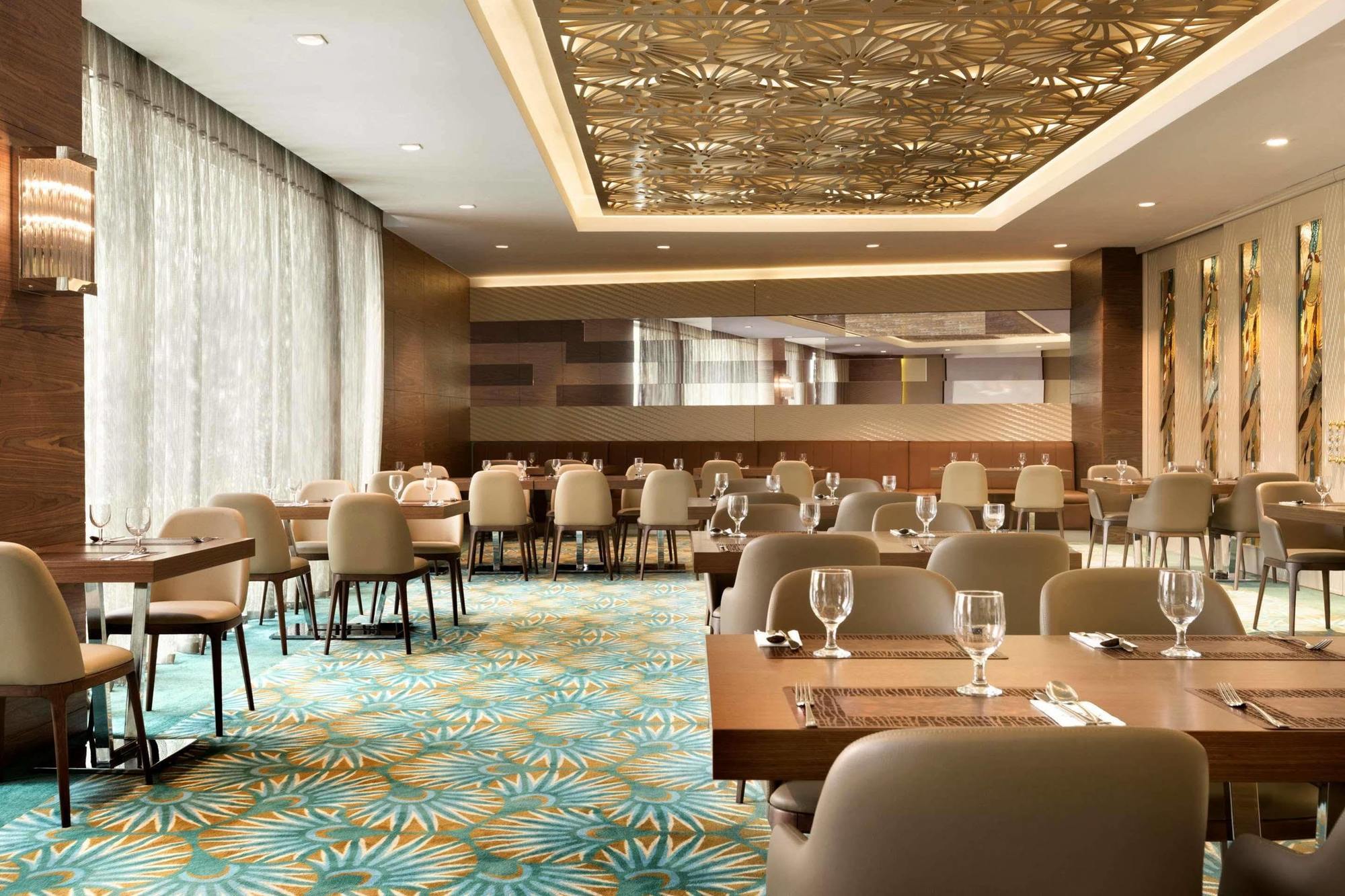 Ramada By Wyndham Gemli̇K Hotel Gemlik Bagian luar foto